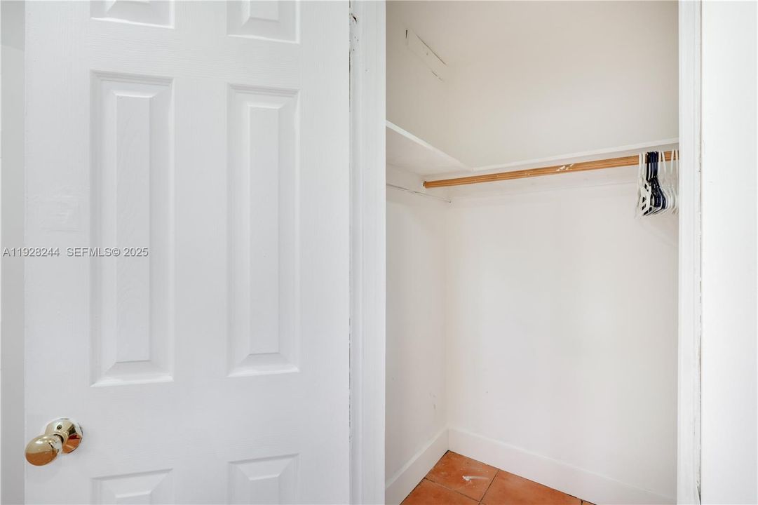 En Venta: $499,000 (3 camas, 1 baños, 1332 Pies cuadrados)