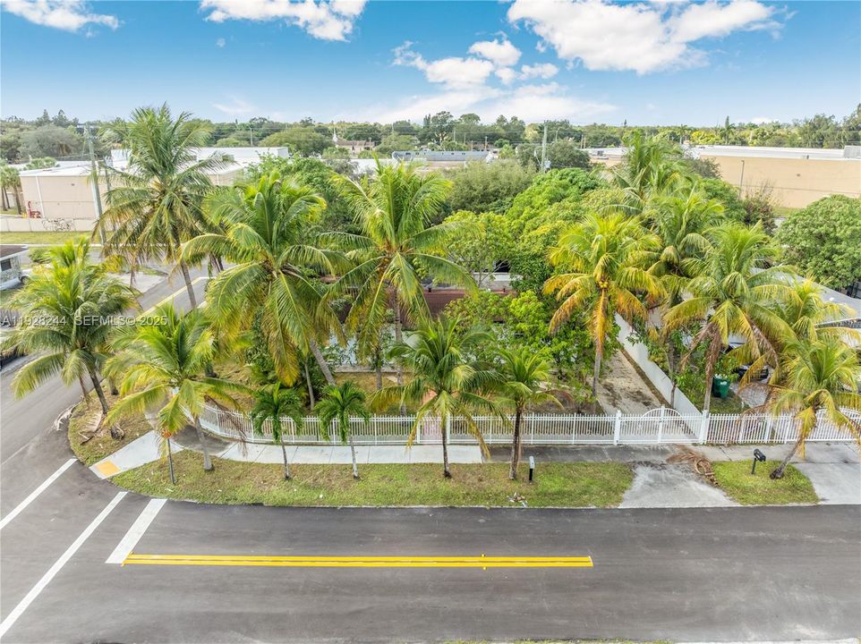 En Venta: $499,000 (3 camas, 1 baños, 1332 Pies cuadrados)