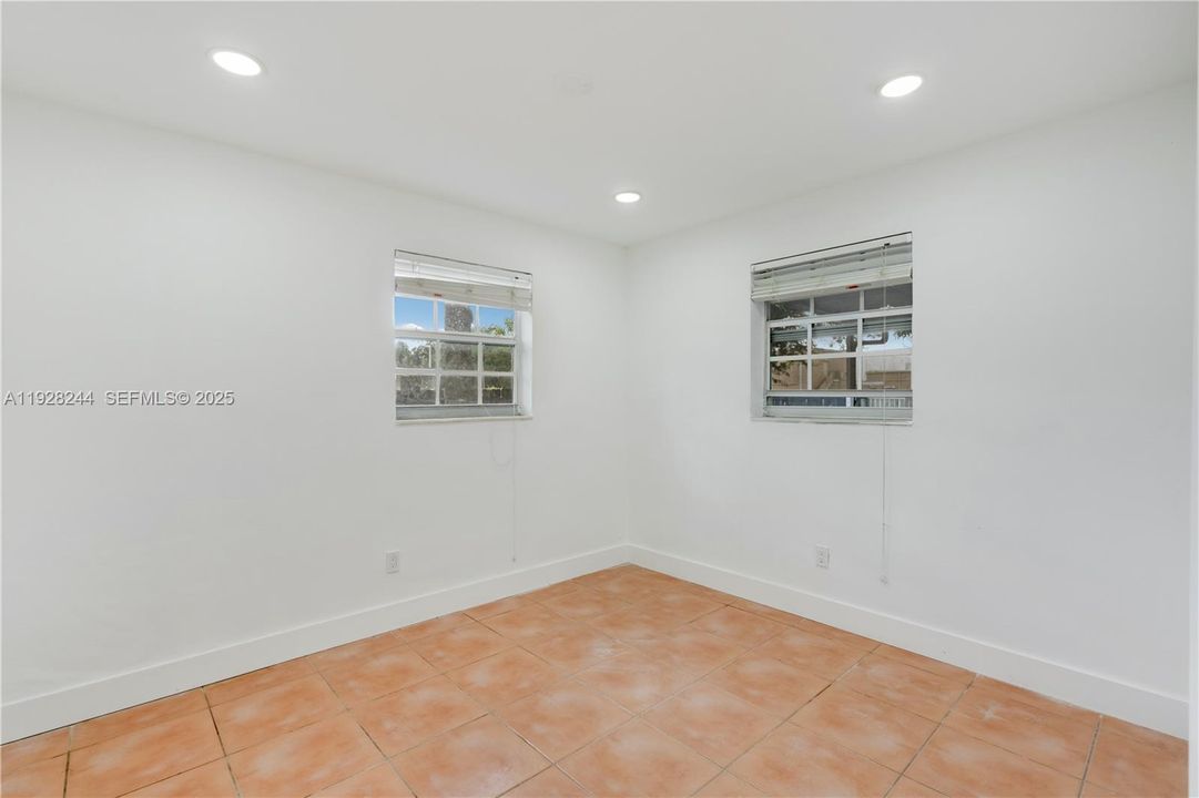 En Venta: $499,000 (3 camas, 1 baños, 1332 Pies cuadrados)