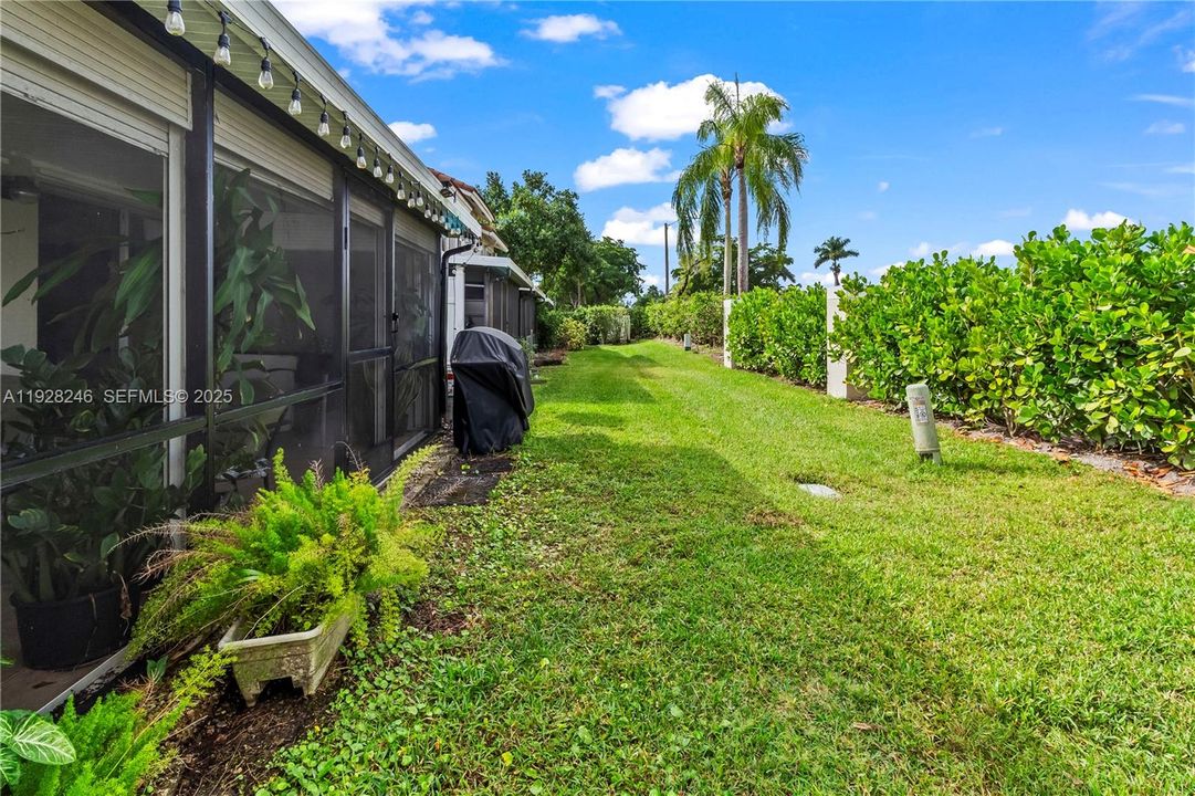 For Rent: $3,800 (3 beds, 2 baths, 1395 Square Feet)