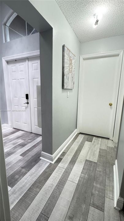 For Sale: $627,000 (3 beds, 2 baths, 1784 Square Feet)