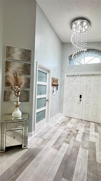 For Sale: $627,000 (3 beds, 2 baths, 1784 Square Feet)