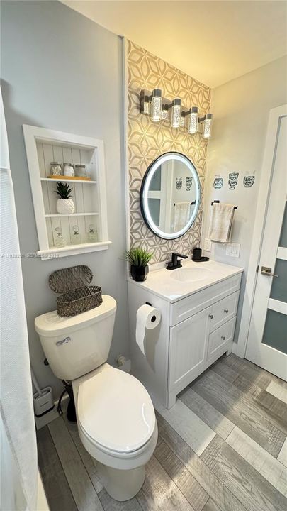 For Sale: $627,000 (3 beds, 2 baths, 1784 Square Feet)