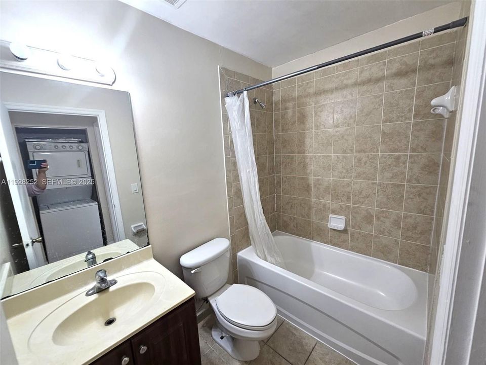 En Renta: $2,800 (3 camas, 2 baños, 1261 Pies cuadrados)