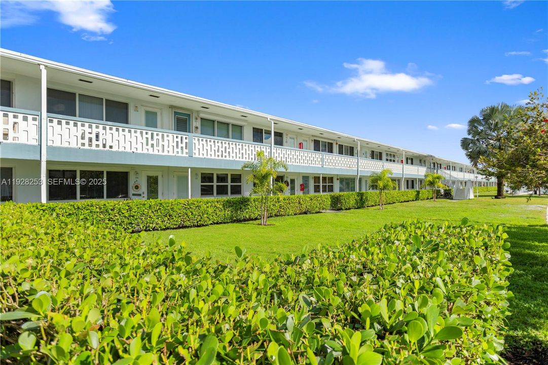 待售: $109,900 (1 贝兹, 1 浴室, 600 平方英尺)