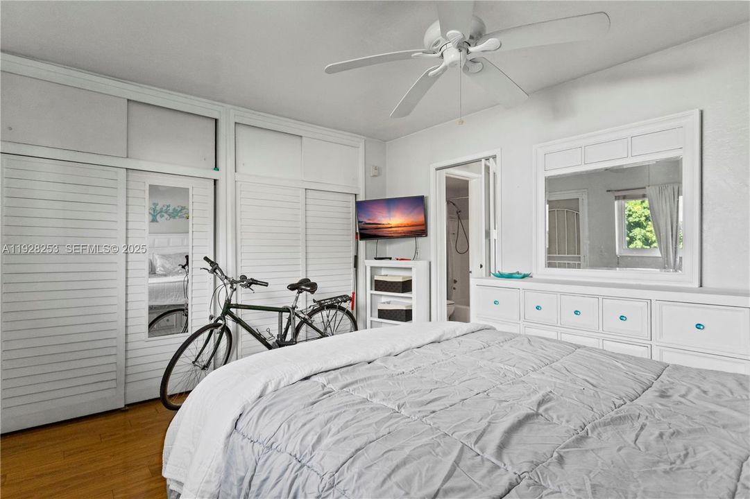 待售: $109,900 (1 贝兹, 1 浴室, 600 平方英尺)