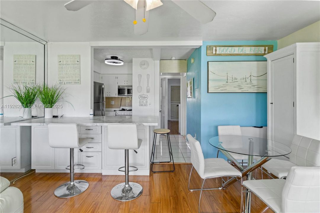 待售: $109,900 (1 贝兹, 1 浴室, 600 平方英尺)