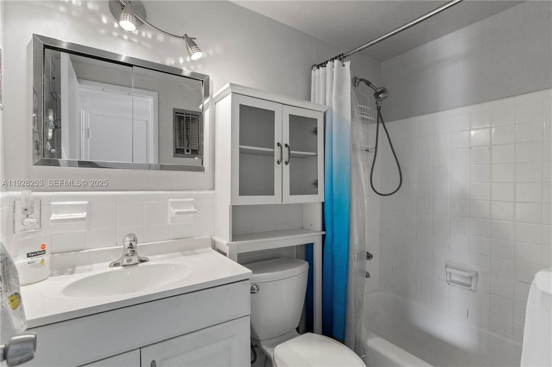 待售: $109,900 (1 贝兹, 1 浴室, 600 平方英尺)