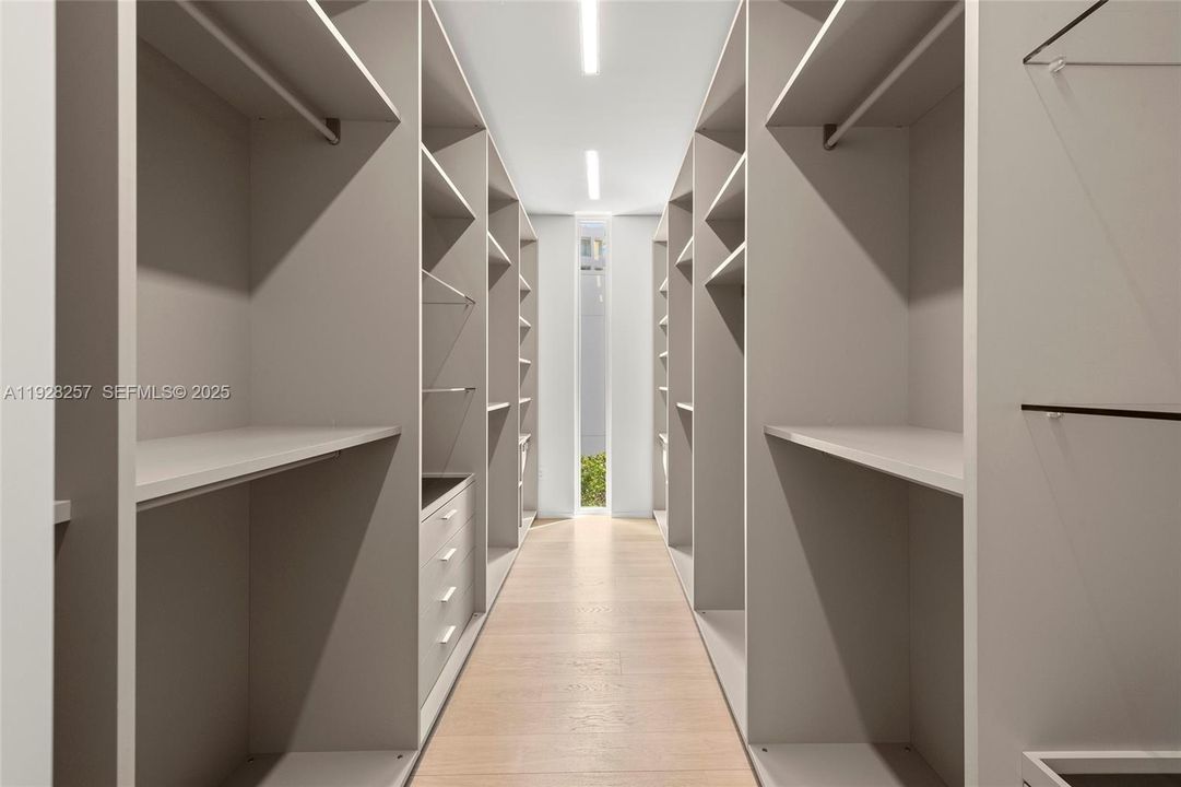 待售: $9,249,000 (4 贝兹, 4 浴室, 4257 平方英尺)