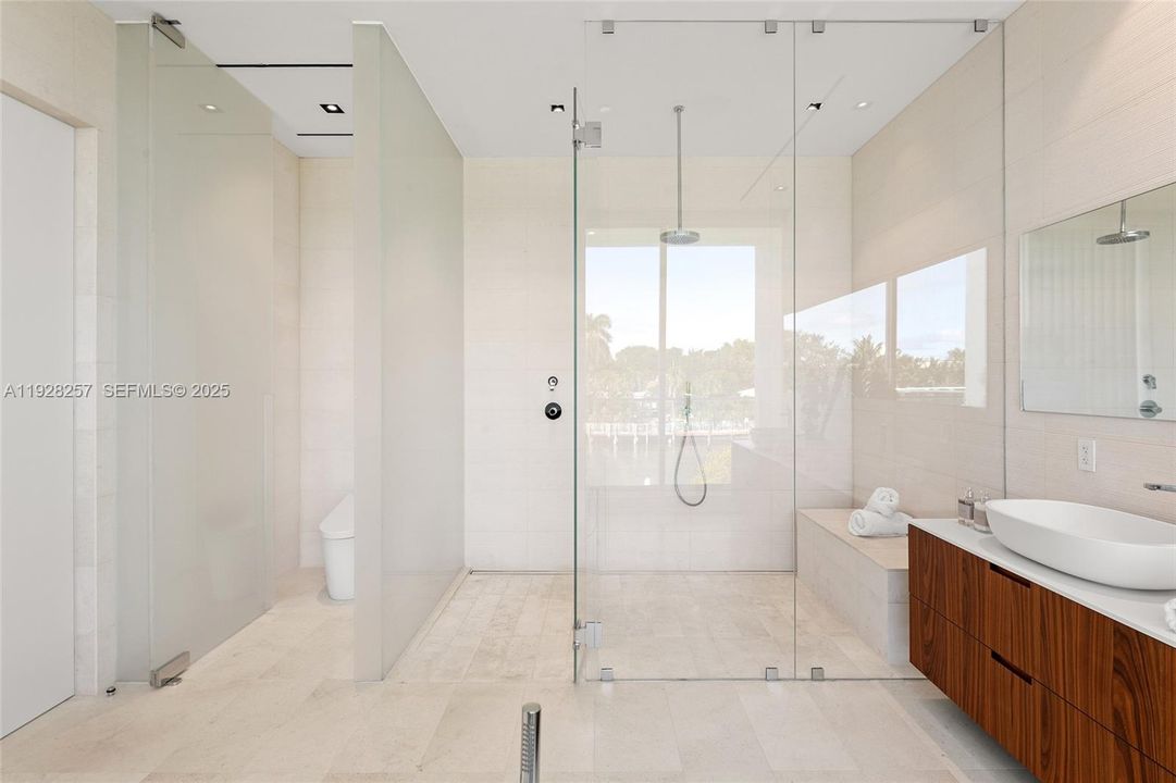 待售: $9,249,000 (4 贝兹, 4 浴室, 4257 平方英尺)