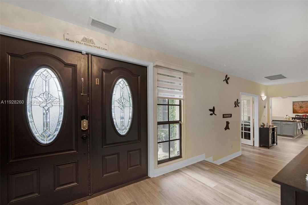 На продажу: $949,000 (5 спален, 3 ванн, 3539 Квадратных фут)