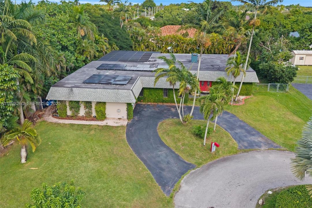 На продажу: $949,000 (5 спален, 3 ванн, 3539 Квадратных фут)