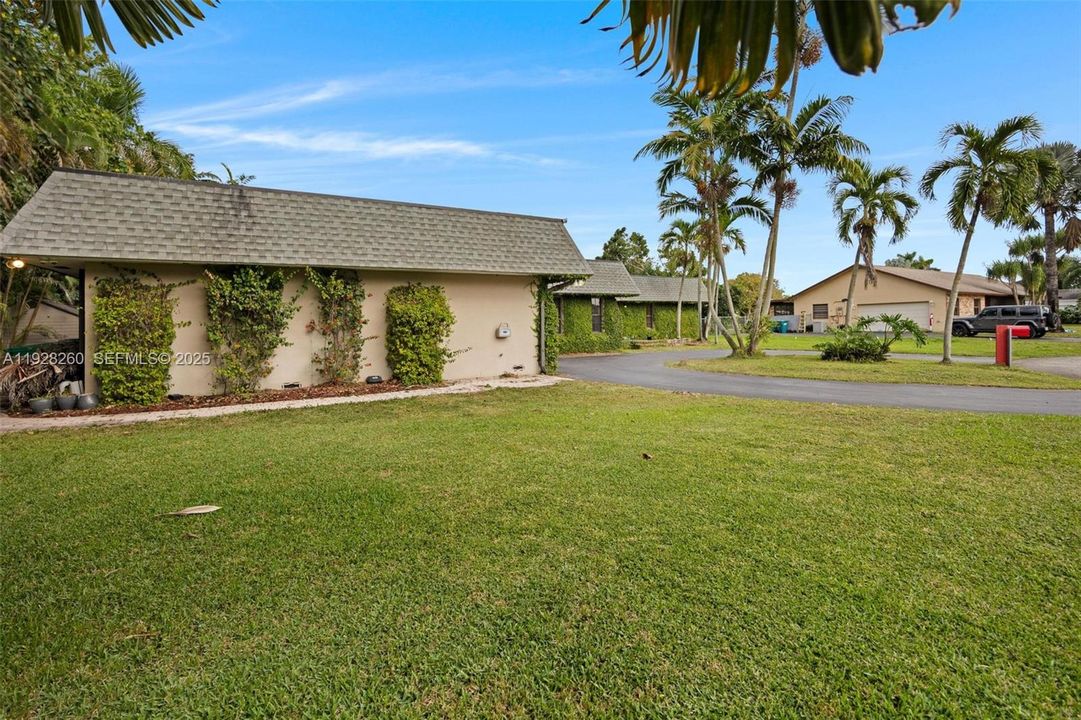 На продажу: $949,000 (5 спален, 3 ванн, 3539 Квадратных фут)