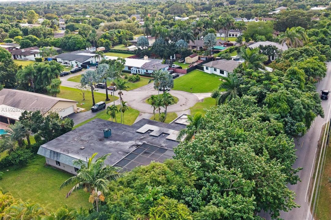 На продажу: $949,000 (5 спален, 3 ванн, 3539 Квадратных фут)