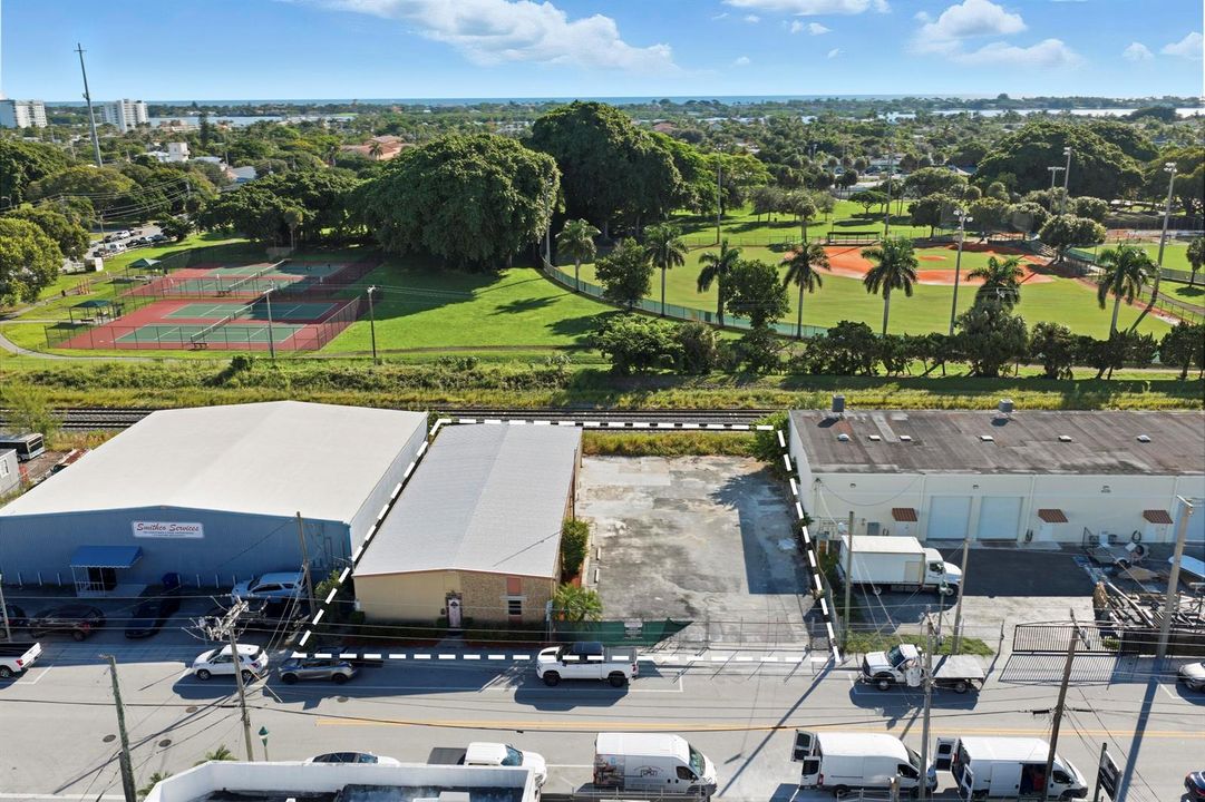 DJI_20251023095223_0704_D