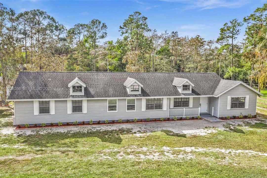 En Venta: $829,997 (3 camas, 2 baños, 2029 Pies cuadrados)