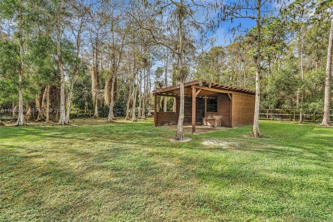 En Venta: $829,997 (3 camas, 2 baños, 2029 Pies cuadrados)