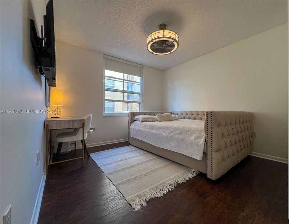 待售: $474,900 (3 贝兹, 2 浴室, 1447 平方英尺)