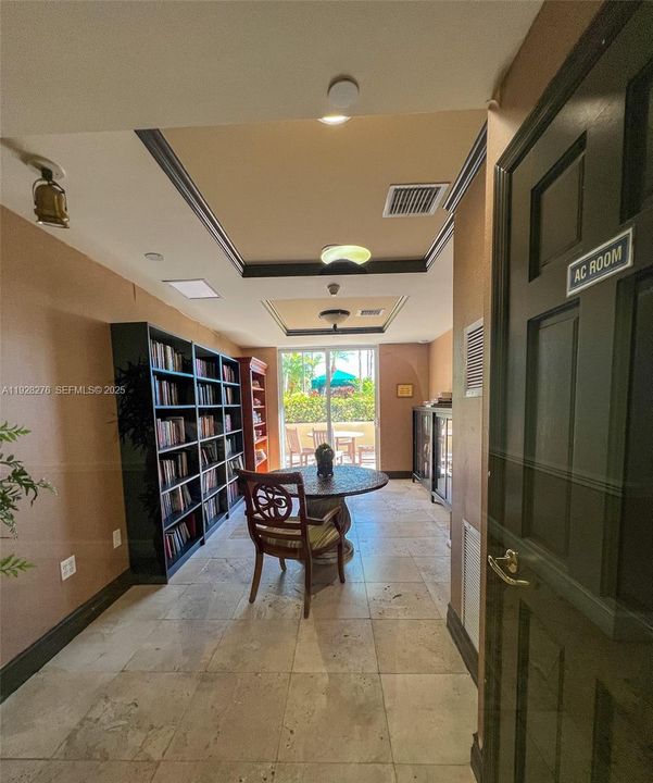 待售: $474,900 (3 贝兹, 2 浴室, 1447 平方英尺)