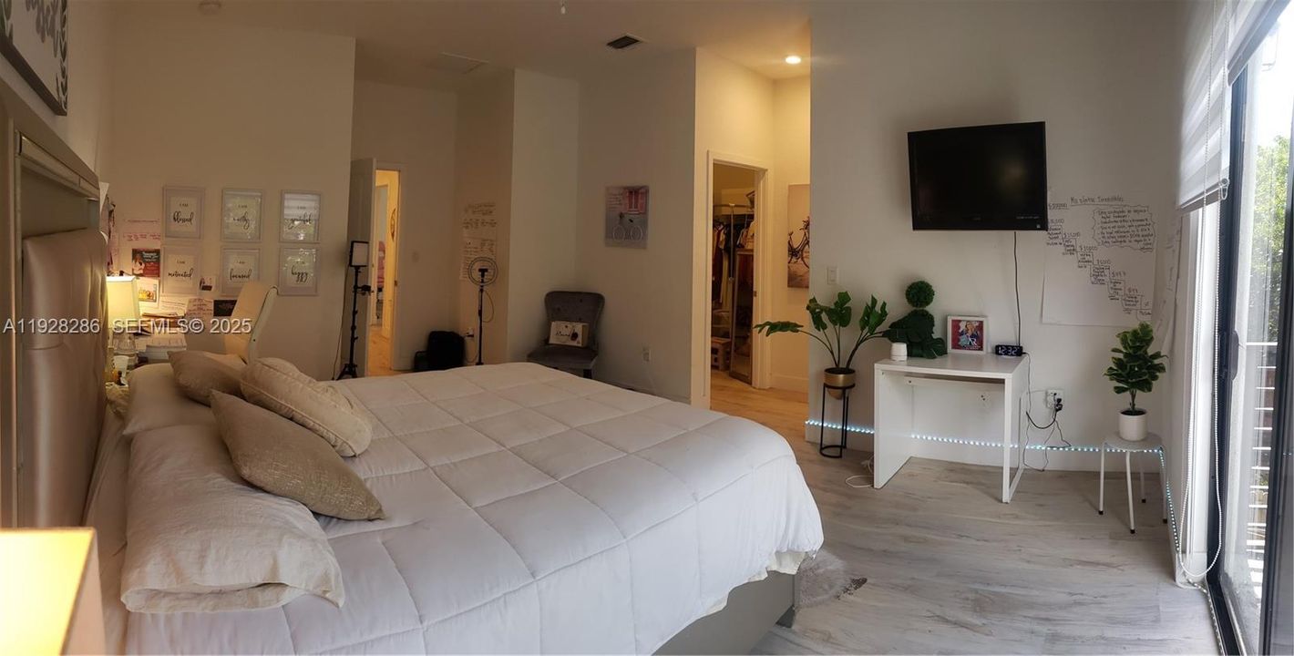 For Rent: $3,750 (4 beds, 3 baths, 1920 Square Feet)