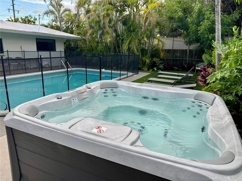 待售: $1,298,000 (3 贝兹, 2 浴室, 1646 平方英尺)