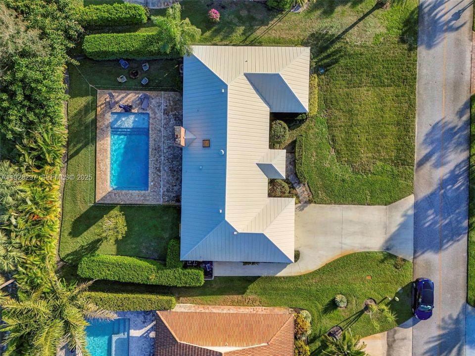 待售: $775,000 (4 贝兹, 3 浴室, 2484 平方英尺)