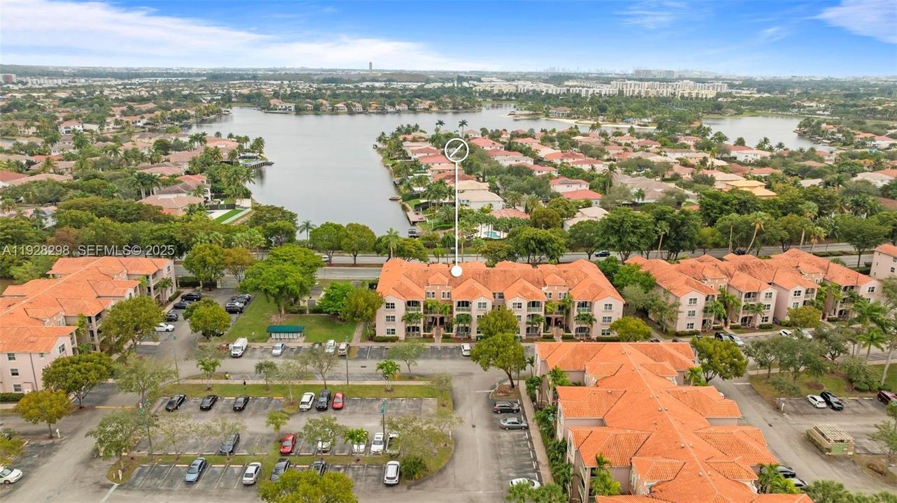 待售: $429,900 (2 贝兹, 2 浴室, 1308 平方英尺)