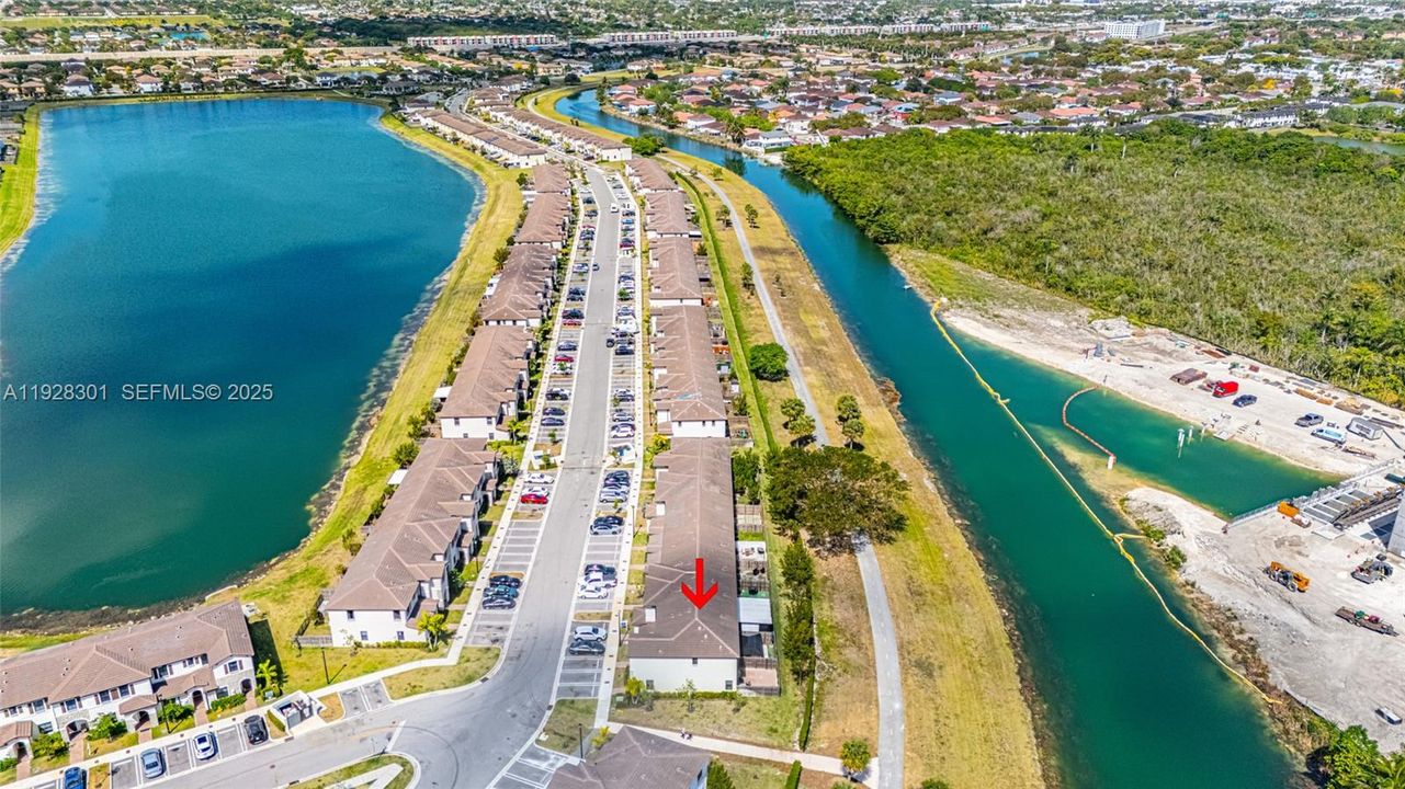 待售: $414,900 (3 贝兹, 3 浴室, 1328 平方英尺)