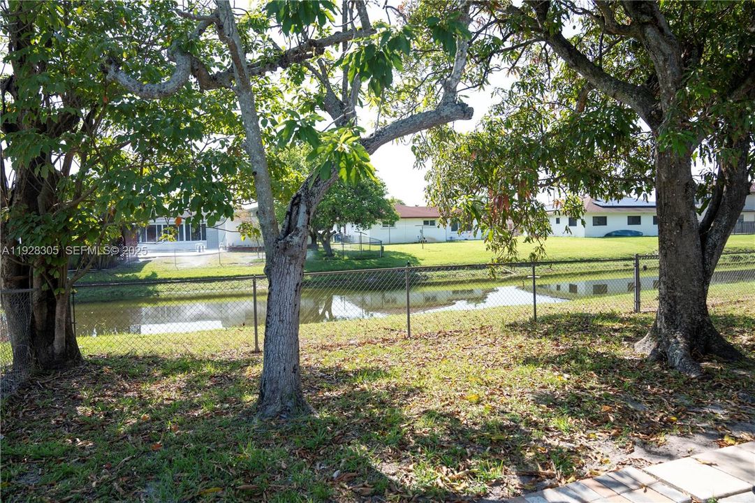 待售: $475,000 (3 贝兹, 2 浴室, 1439 平方英尺)