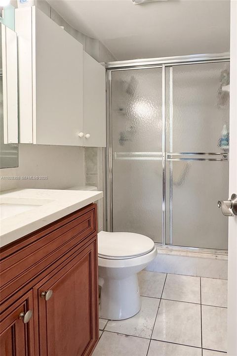 For Sale: $239,000 (2 beds, 2 baths, 1200 Square Feet)