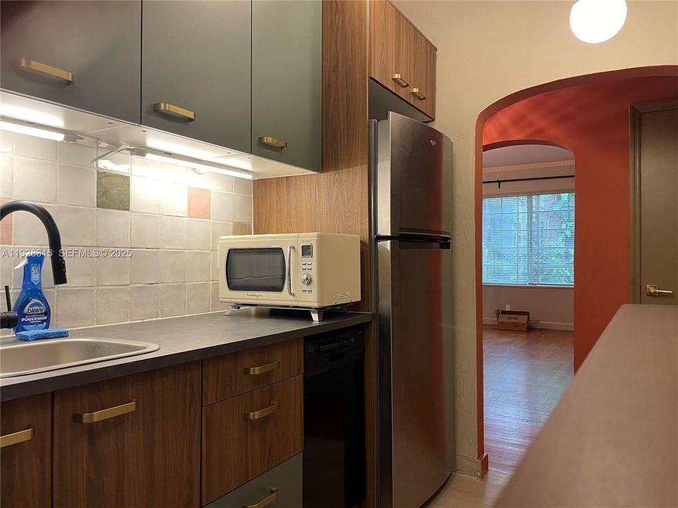 В аренду: $2,200 (1 спален, 1 ванн, 540 Квадратных фут)