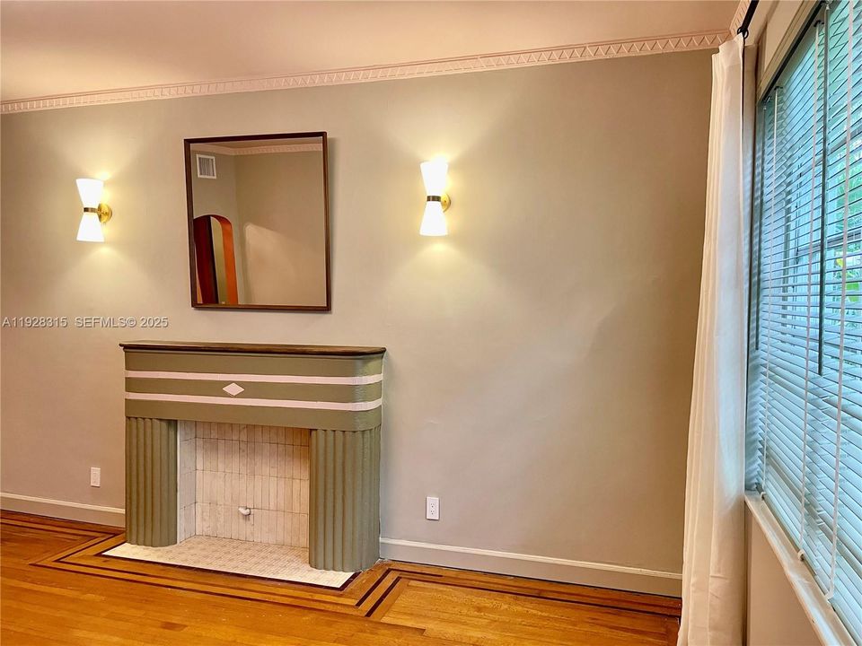 В аренду: $2,200 (1 спален, 1 ванн, 540 Квадратных фут)