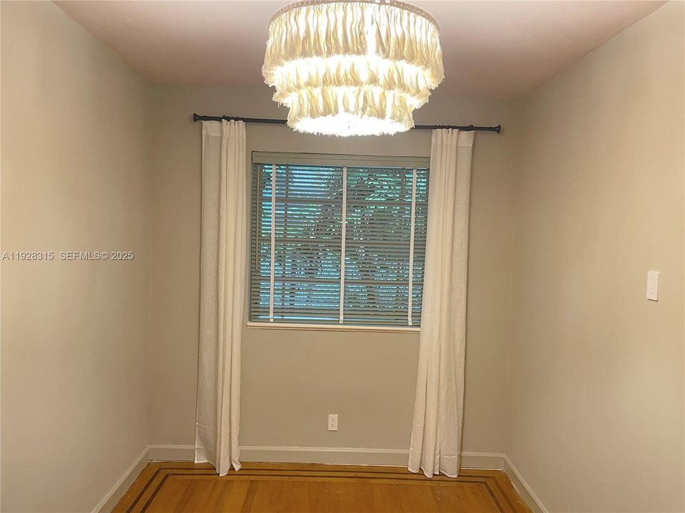 В аренду: $2,200 (1 спален, 1 ванн, 540 Квадратных фут)