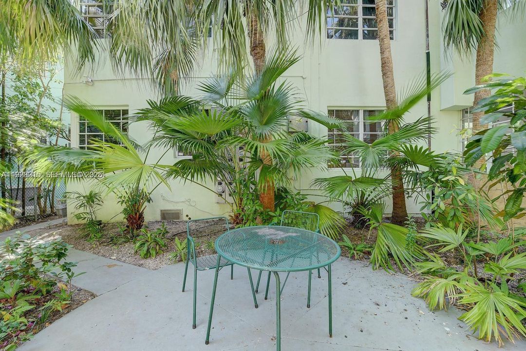 В аренду: $2,200 (1 спален, 1 ванн, 540 Квадратных фут)