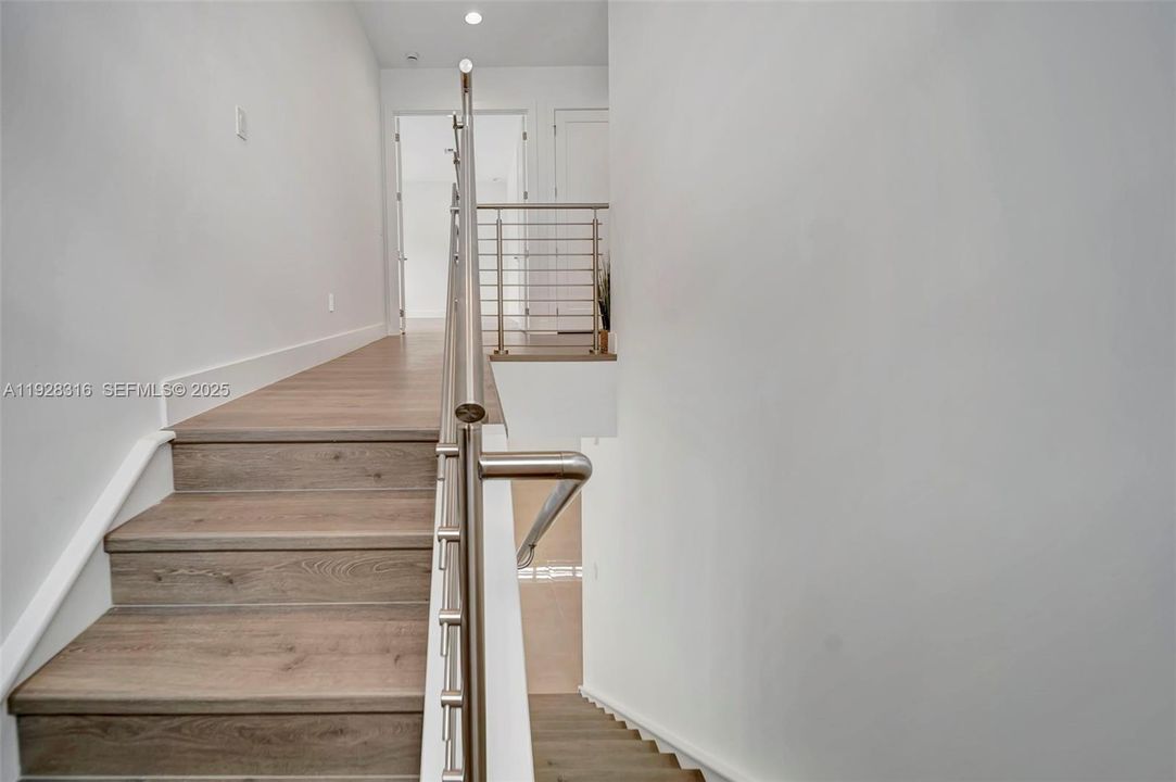 For Rent: $9,000 (4 beds, 3 baths, 2572 Square Feet)