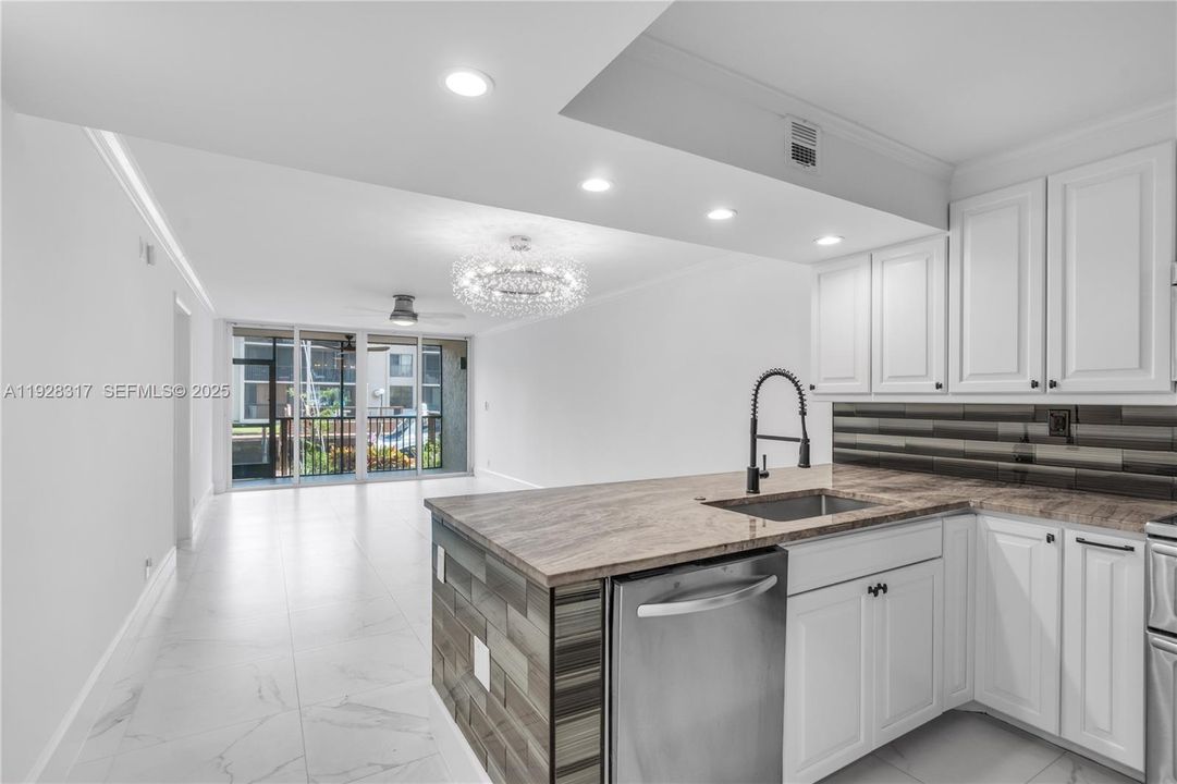 For Rent: $3,400 (2 beds, 2 baths, 0 Square Feet)