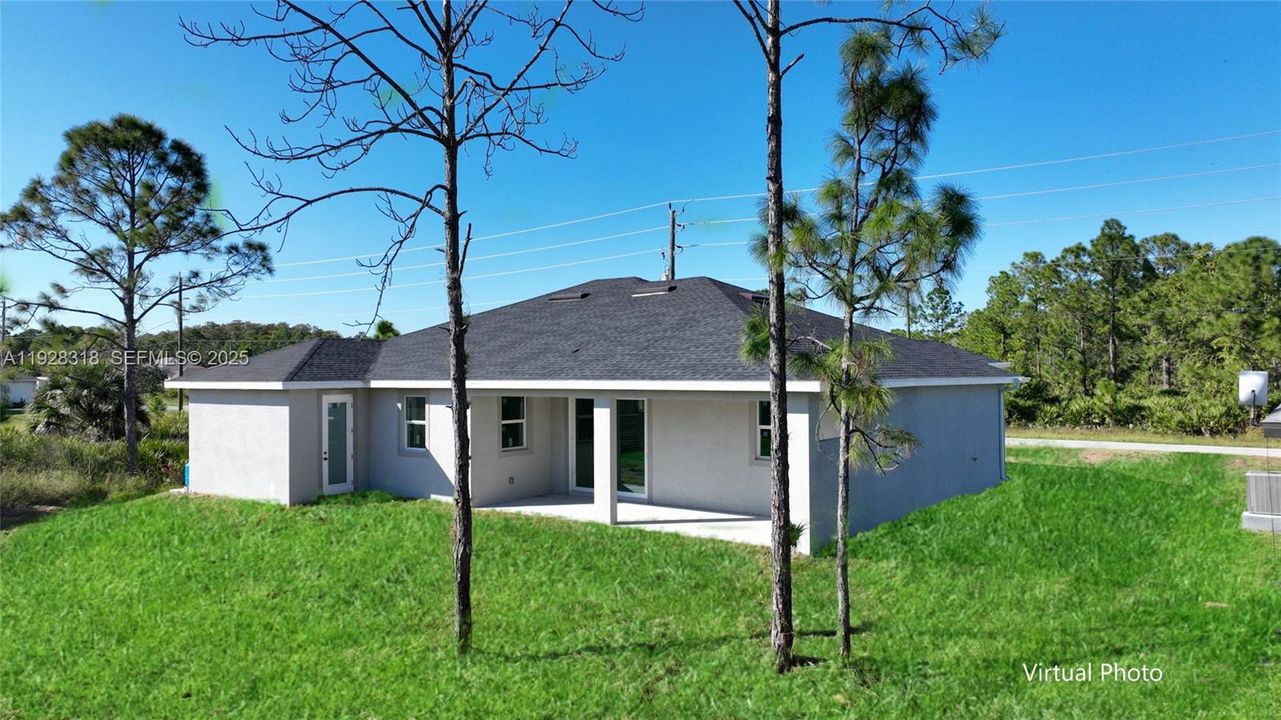 En Venta: $325,000 (4 camas, 3 baños, 0 Pies cuadrados)