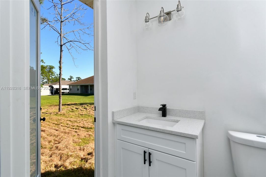 En Venta: $325,000 (4 camas, 3 baños, 0 Pies cuadrados)