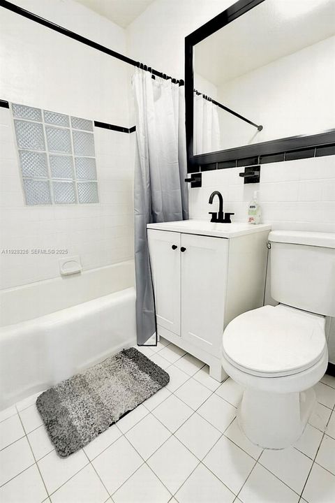 En Venta: $549,000 (3 camas, 2 baños, 735 Pies cuadrados)