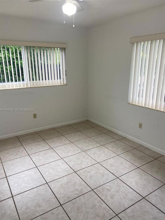 En Renta: $3,200 (3 camas, 2 baños, 1720 Pies cuadrados)