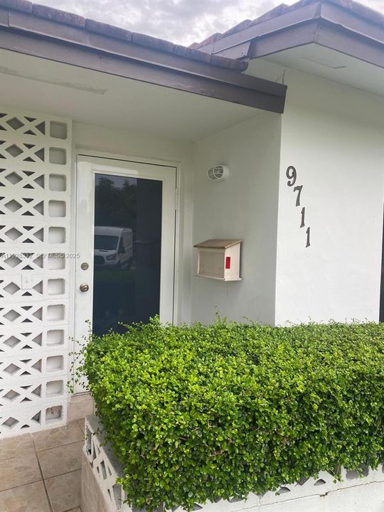 En Renta: $3,200 (3 camas, 2 baños, 1720 Pies cuadrados)