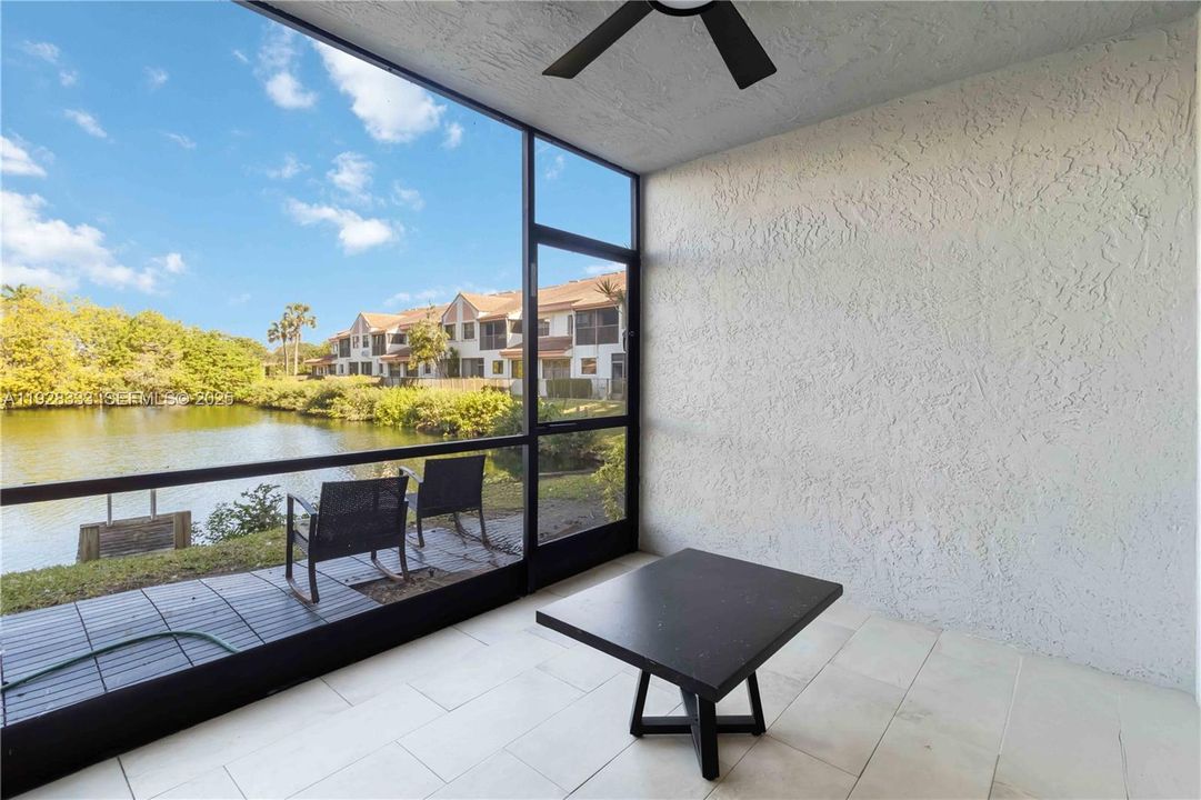 For Rent: $3,500 (2 beds, 2 baths, 1238 Square Feet)