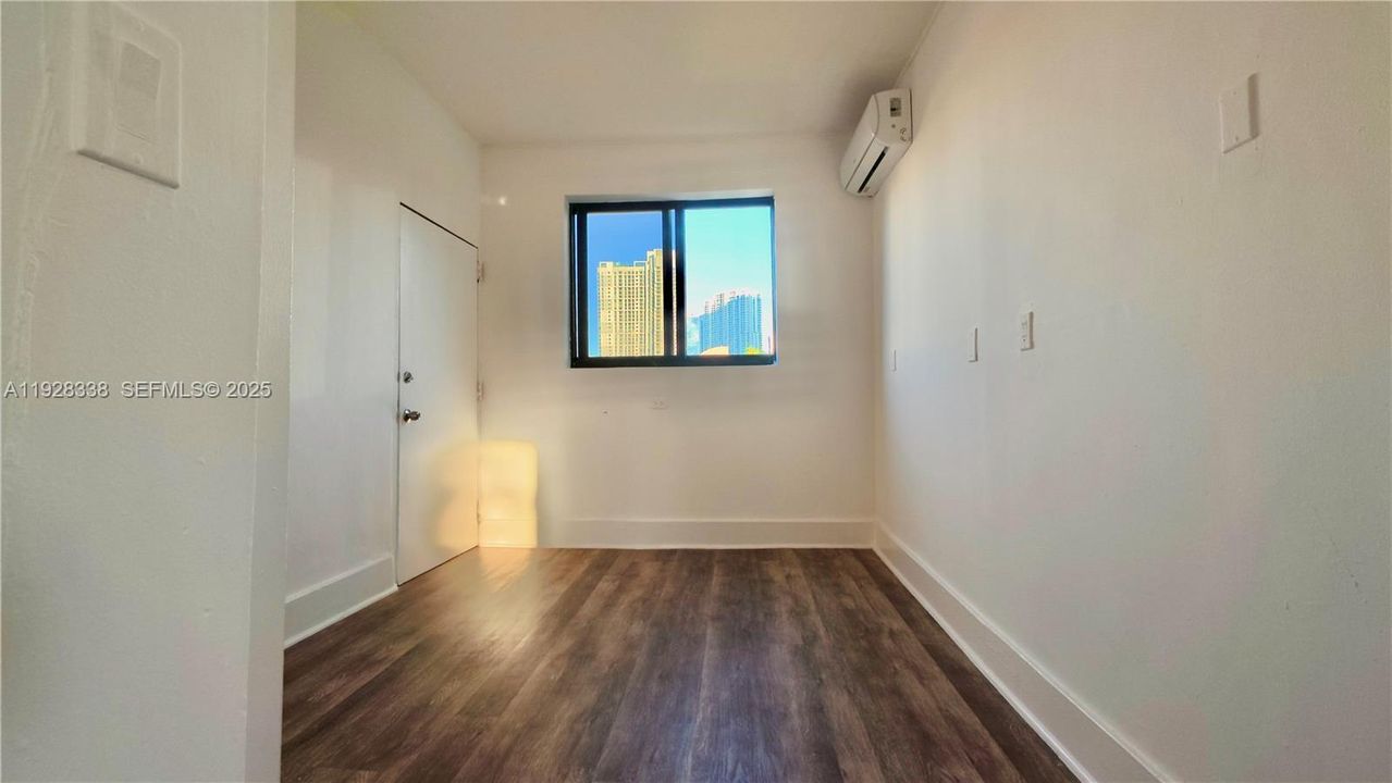 For Rent: $2,000 (2 beds, 1 baths, 0 Square Feet)