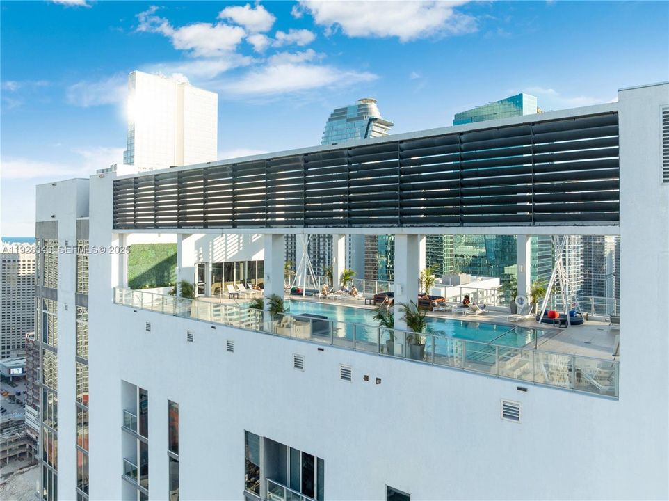 出租: $3,500 (1 贝兹, 1 浴室, 564 平方英尺)