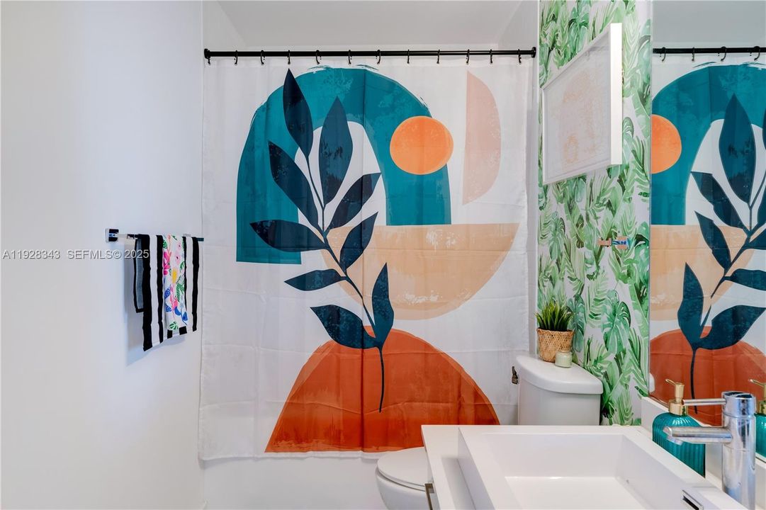 出租: $3,500 (1 贝兹, 1 浴室, 564 平方英尺)