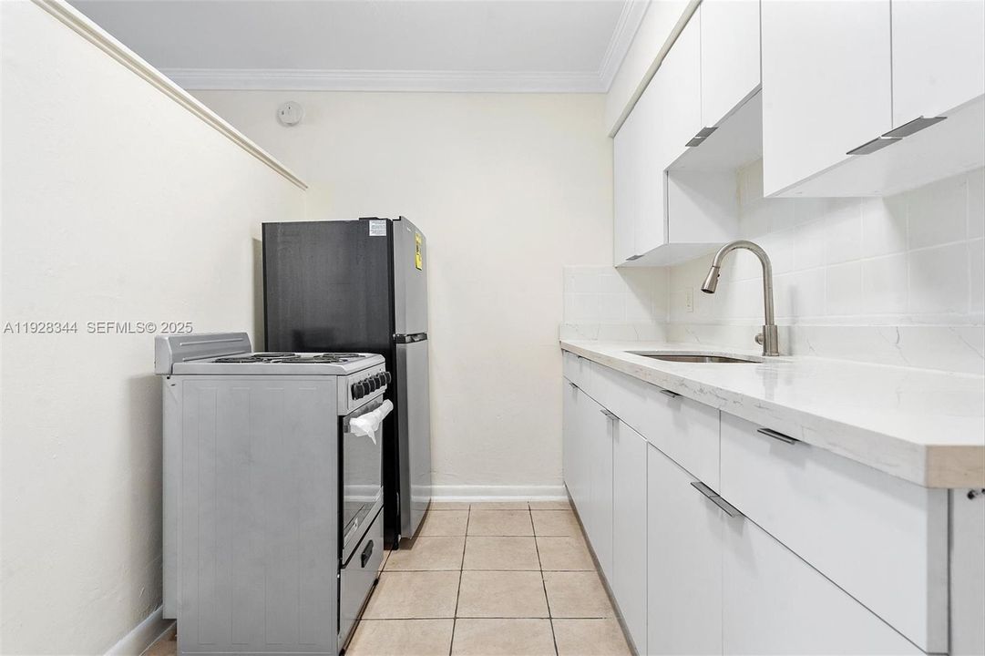 For Rent: $1,639 (1 beds, 1 baths, 650 Square Feet)