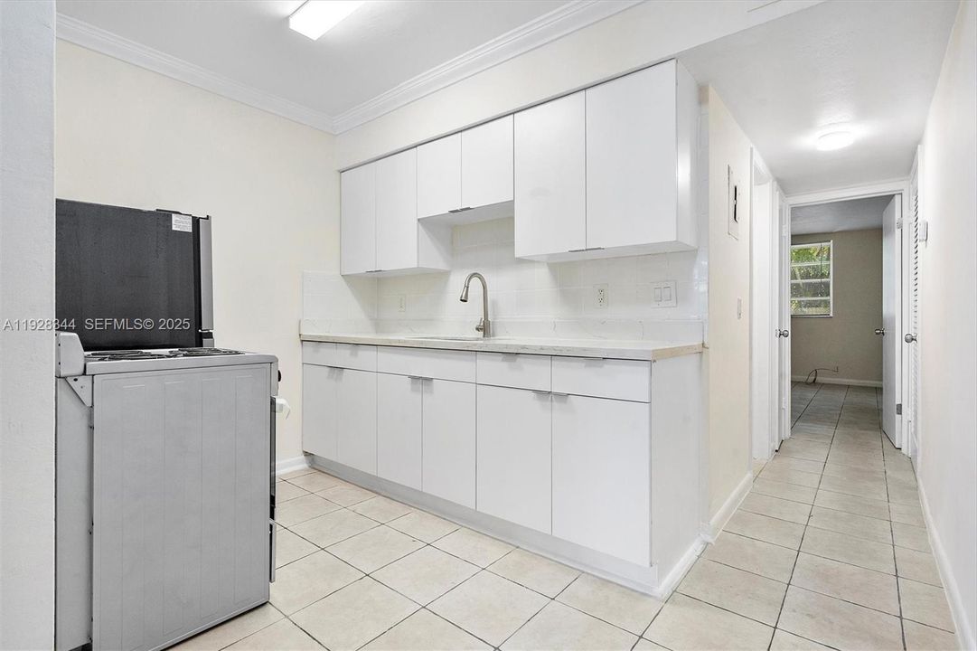 For Rent: $1,639 (1 beds, 1 baths, 650 Square Feet)