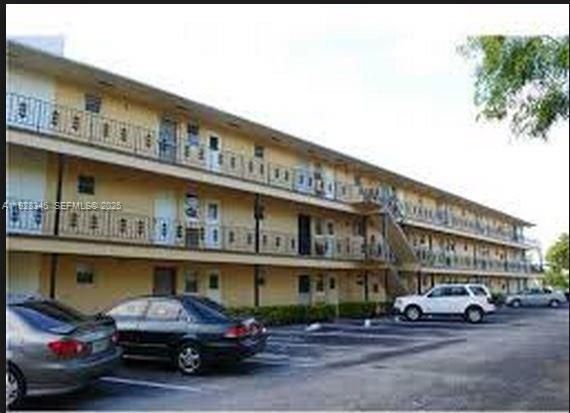 В аренду: $1,900 (1 спален, 1 ванн, 800 Квадратных фут)