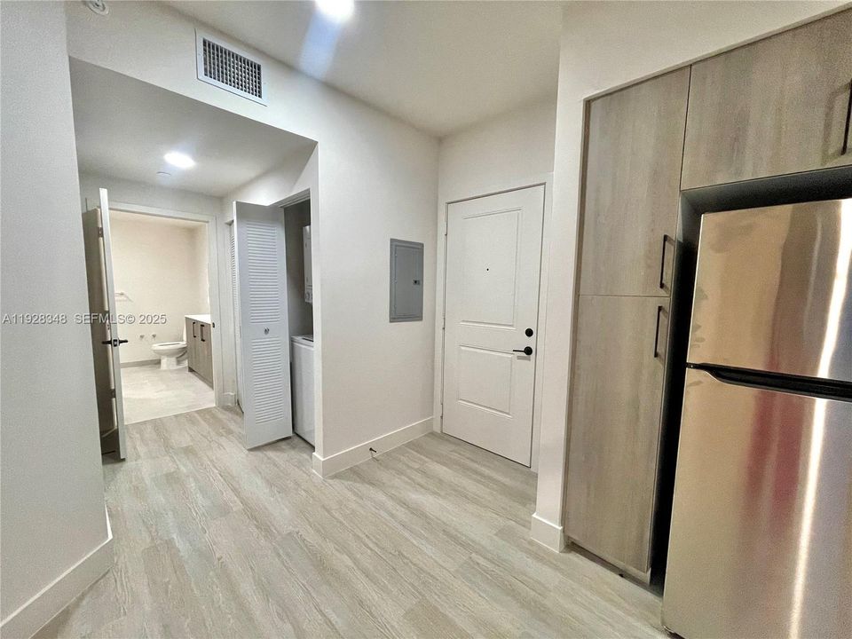 В аренду: $2,250 (1 спален, 1 ванн, 667 Квадратных фут)