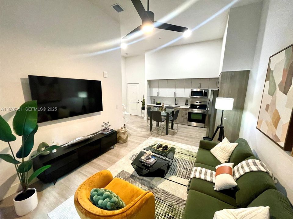 В аренду: $2,731 (2 спален, 2 ванн, 993 Квадратных фут)